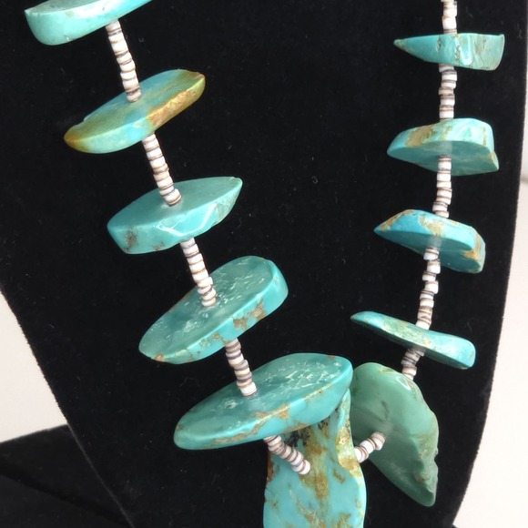 Native American Jewelry - Santo Domingo Heishi Necklace Sterling Graduating Royston Turquoise Nugget 30"